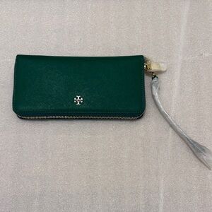 Tory Burch Emerald Green Zip Wallet